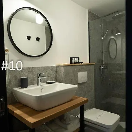 The Pines - Experiment Favelas Bed & Breakfast 4*