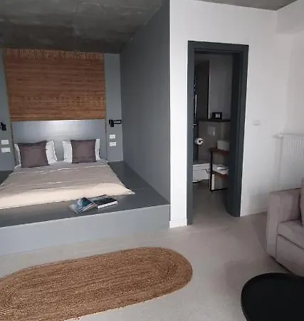 Bed & Breakfast The Pines - Experiment Favelas 4*