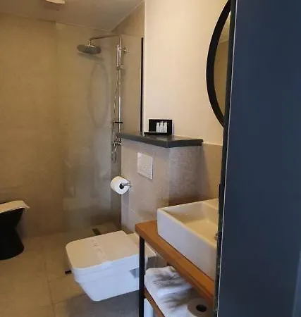 B&B The Pines - Experiment Favelas