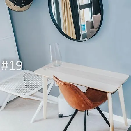 The Pines - Experiment Favelas 4*