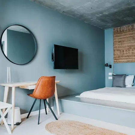 Bed & Breakfast The Pines - Experiment Favelas 4*
