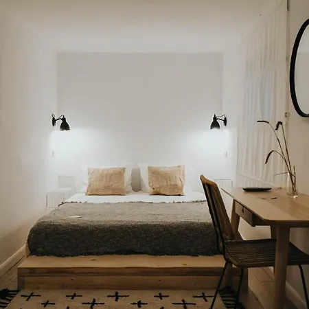 The Pines - Experiment Favelas B&B 4*