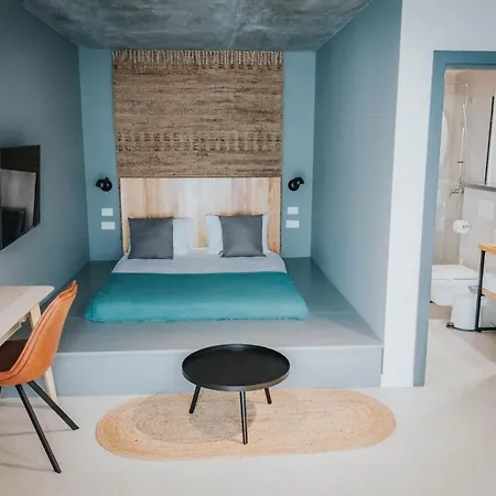 The Pines - Experiment Favelas B&B Vama Veche