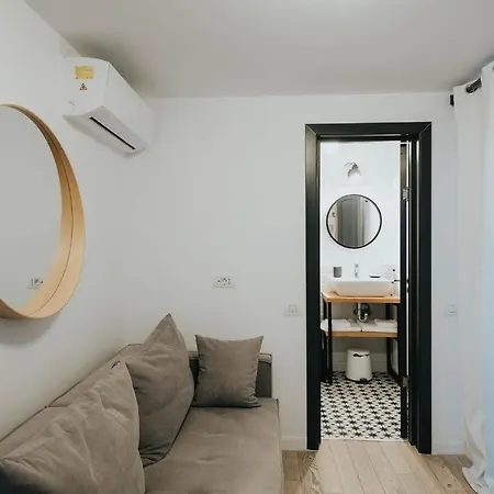Bed & Breakfast The Pines - Experiment Favelas 4*