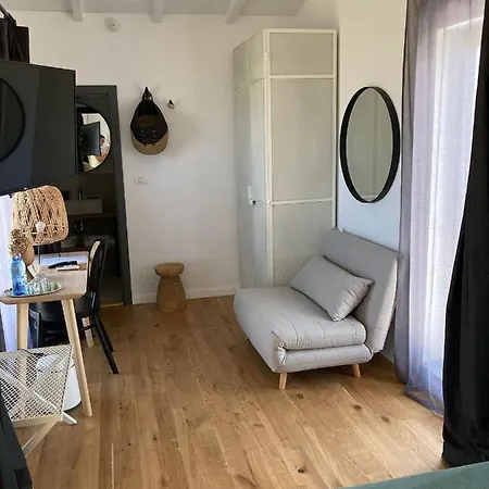 The Pines - Experiment Favelas B&B Vama Veche