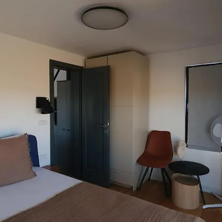 Bed & Breakfast The Pines - Experiment Favelas 4*