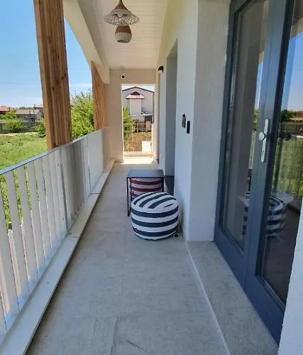 The Pines - Experiment Favelas B&B 4*